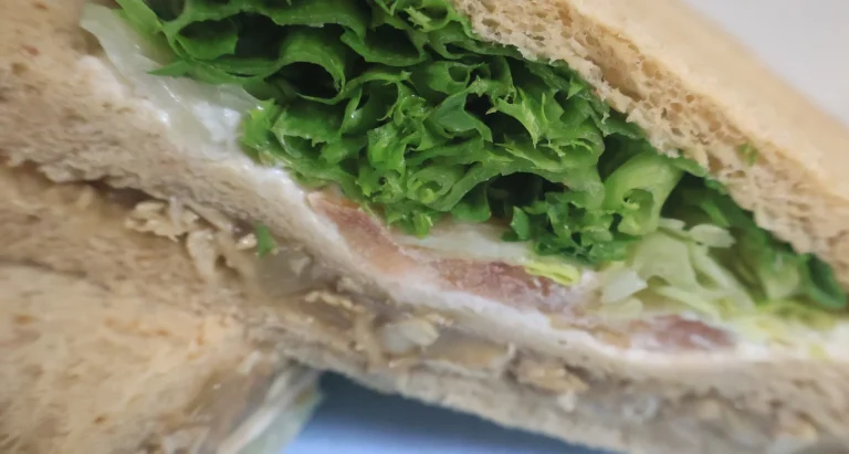 Korean Convenience Stores: Ramen, Payment and Useful Phrases