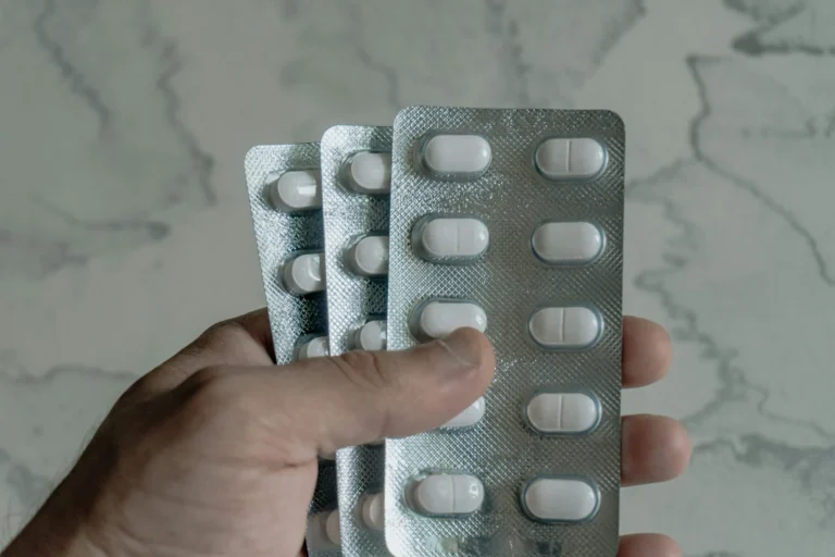 Pharmacies in Korea: Medicine, Clinics & Emergency Help